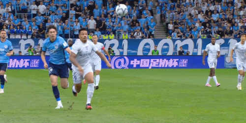 足协杯:大连英博1-0战胜申花,晋级四强